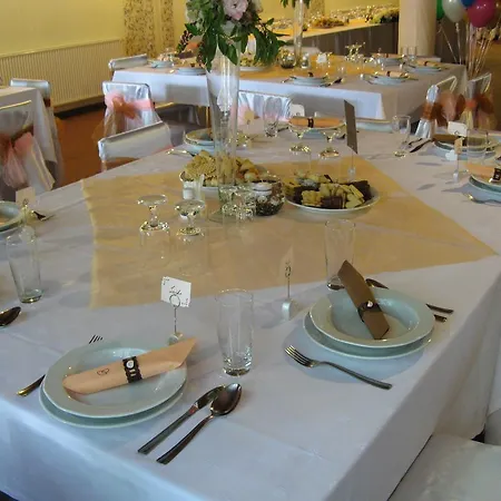 Hotel Klubsiraly Szallas Százhalombatta